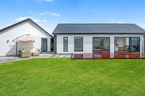 Photo of property in 1 Karos Lane, Northwood, Christchurch, 8051