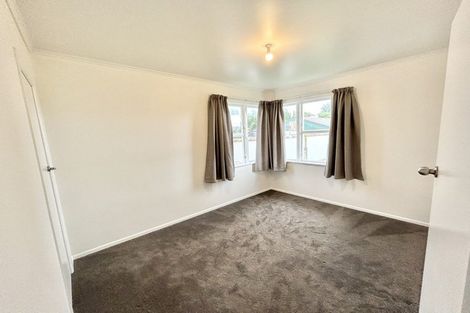 Photo of property in 16 Shamrock Street, Levin, 5510