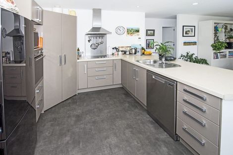 Photo of property in 19 Nash Place, Masterton, 5810