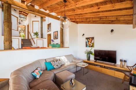 Photo of property in 70 Rayner Road, Piha, 0772