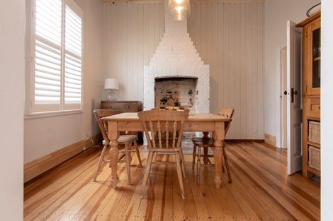 Photo of property in 29 Queen Street, Cambridge, 3434