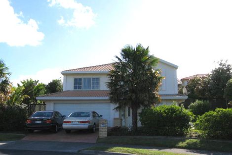 Photo of property in 14 Godwin Court, Unsworth Heights, Auckland, 0632