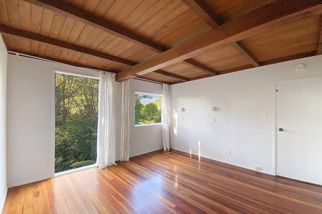 Photo of property in 221 Titirangi Road, Titirangi, Auckland, 0604