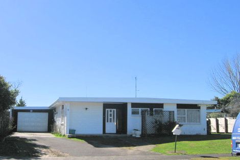 Photo of property in 44 Bernard Street, Chedworth, Hamilton, 3210