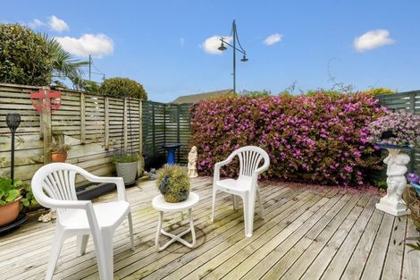 Photo of property in Orange Grove Village, 38/22 Pyes Pa Road, Pyes Pa, Tauranga, 3112