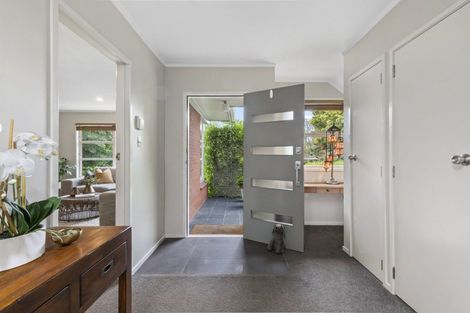 Photo of property in 4 Coulthard Terrace, Opaheke, Papakura, 2113