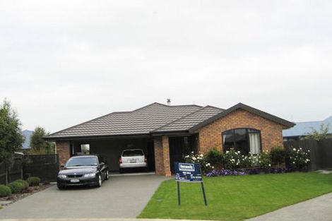 Photo of property in 16 Cressida Close, Rolleston, 7614