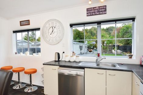 Photo of property in 124 Ballance Street, Whataupoko, Gisborne, 4010