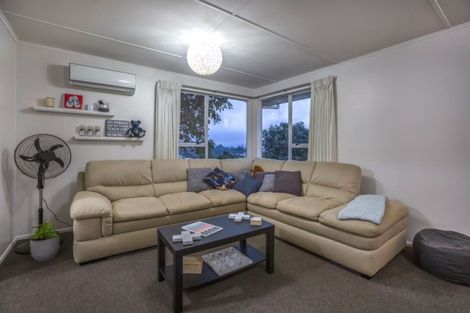 Photo of property in 9 The Bollard, Whitby, Porirua, 5024
