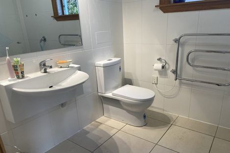 Photo of property in 43 Cameron Street, New Plymouth, 4310