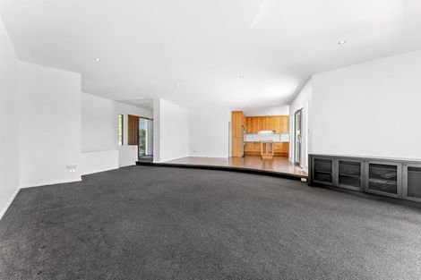 Photo of property in 9 Javelin Close, Gulf Harbour, Whangaparaoa, 0930
