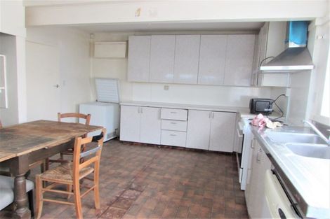 Photo of property in 15 Owen Street, Newtown, Wellington, 6021