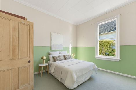 Photo of property in 22 Crombie Street, Gore, 9710