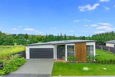 Photo of property in 10 Tussle Grove, Halswell, Christchurch, 8025