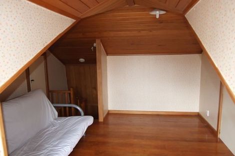 Photo of property in 33 Kirkcaldy Street, South Dunedin, Dunedin, 9012