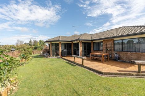 Photo of property in 103 Dixon Road, Glenview, Hamilton, 3206