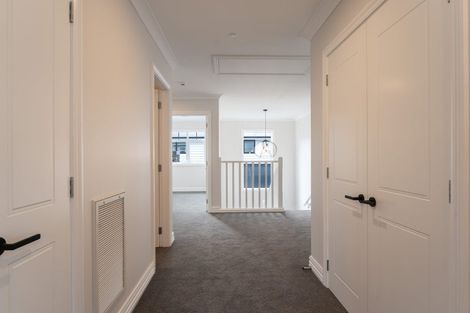 Photo of property in 28 Farnworth Terrace, Churton Park, Wellington, 6037