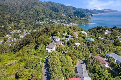 Photo of property in 2/90 Howard Road, Point Howard, Lower Hutt, 5013