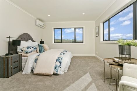 Photo of property in 14 Windlass Street, Long Bay, Auckland, 0630