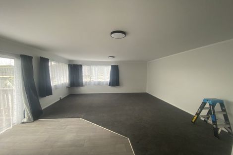 Photo of property in 15b Gribble Grove, Stokes Valley, Lower Hutt, 5019