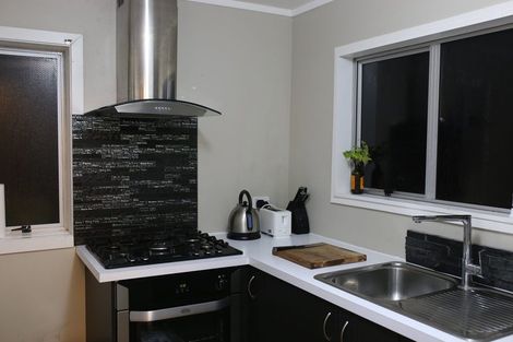 Photo of property in 39 Titiro Moana Road, Korokoro, Lower Hutt, 5012