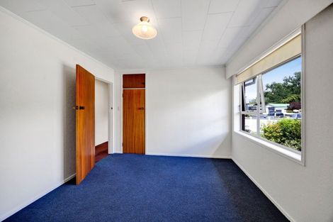 Photo of property in 11-13 Miro Street, Merrilands, New Plymouth, 4312