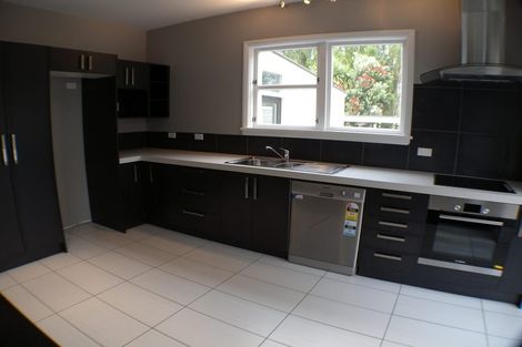 Photo of property in 33 Kirkcaldy Street, South Dunedin, Dunedin, 9012