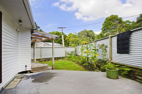 Photo of property in 44 Russell Road, Wainuiomata, Lower Hutt, 5014