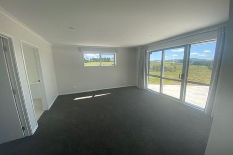 Photo of property in 274 Whitehills Road, Waitoki, Silverdale, 0994