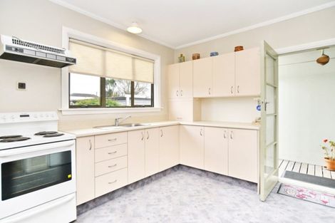 Photo of property in 72 Racecourse Road, Sockburn, Christchurch, 8042