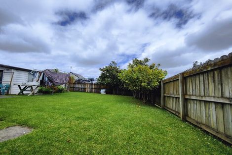 Photo of property in 103 Aviemore Drive, Highland Park, Auckland, 2010