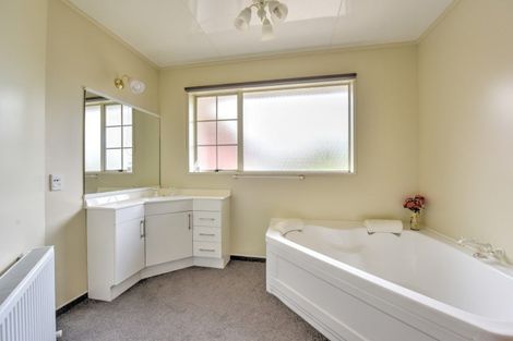 Photo of property in 79 Norton Street, Gore, 9710