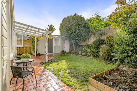 Photo of property in 12 Wynyard Road, Mount Eden, Auckland, 1024