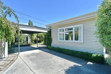 Photo of property in 1/2 Barrington Street, Somerfield, Christchurch, 8024