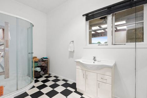 Photo of property in 73 Bibby Street, Waipawa, 4210