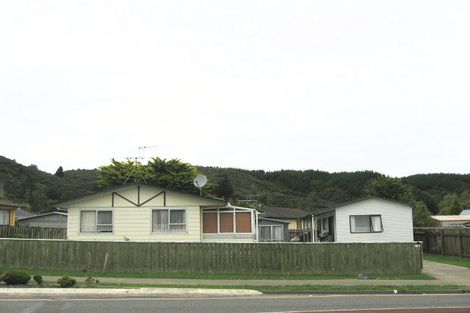 Photo of property in 84 Norana Road, Timberlea, Upper Hutt, 5018