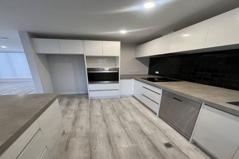 Photo of property in 3/121 Rongotai Road, Kilbirnie, Wellington, 6022