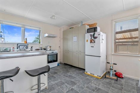 Photo of property in 15 Wharenui Road, Owhata, Rotorua, 3010