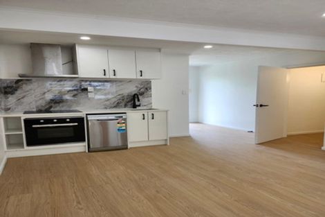 Photo of property in 6 Viking Avenue, Hillsborough, Auckland, 1042