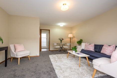 Photo of property in 2/470 Greers Road, Bishopdale, Christchurch, 8053