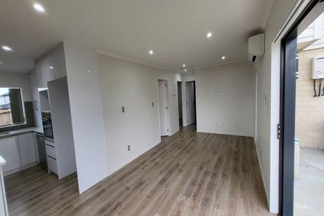 Photo of property in 37 Nola Dawn Avenue, Papakura, 2110