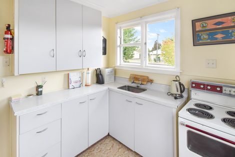 Photo of property in 8 Black Peak Road, Omarama, 9412