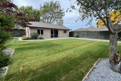 Photo of property in 17 Mahy Place, Rolleston, 7614