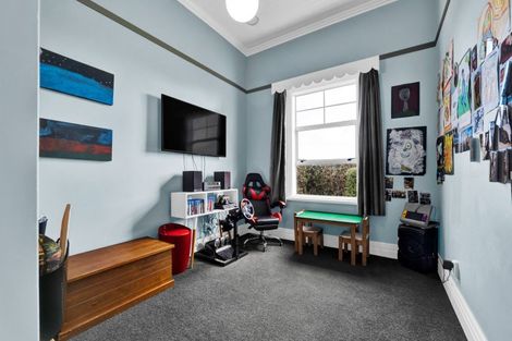 Photo of property in 37 Fantham Street, Hawera, 4610