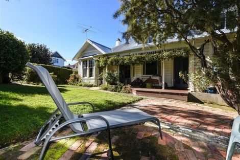 Photo of property in 17 Lynwood Avenue, Maori Hill, Dunedin, 9010