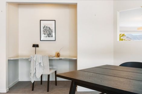 Photo of property in 2 Island View Place, Wanaka, 9305