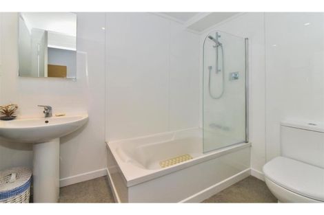 Photo of property in 127 Maunsell Road, Port Waikato, Tuakau, 2695