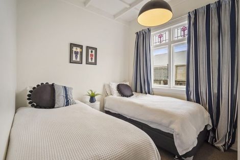 Photo of property in 1/10 Corrella Road, Belmont, Auckland, 0622