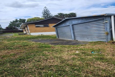 Photo of property in 23 Great South Road, Manurewa, Auckland, 2102