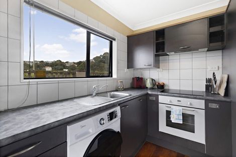 Photo of property in 80 Farnham Street, Mornington, Wellington, 6021
